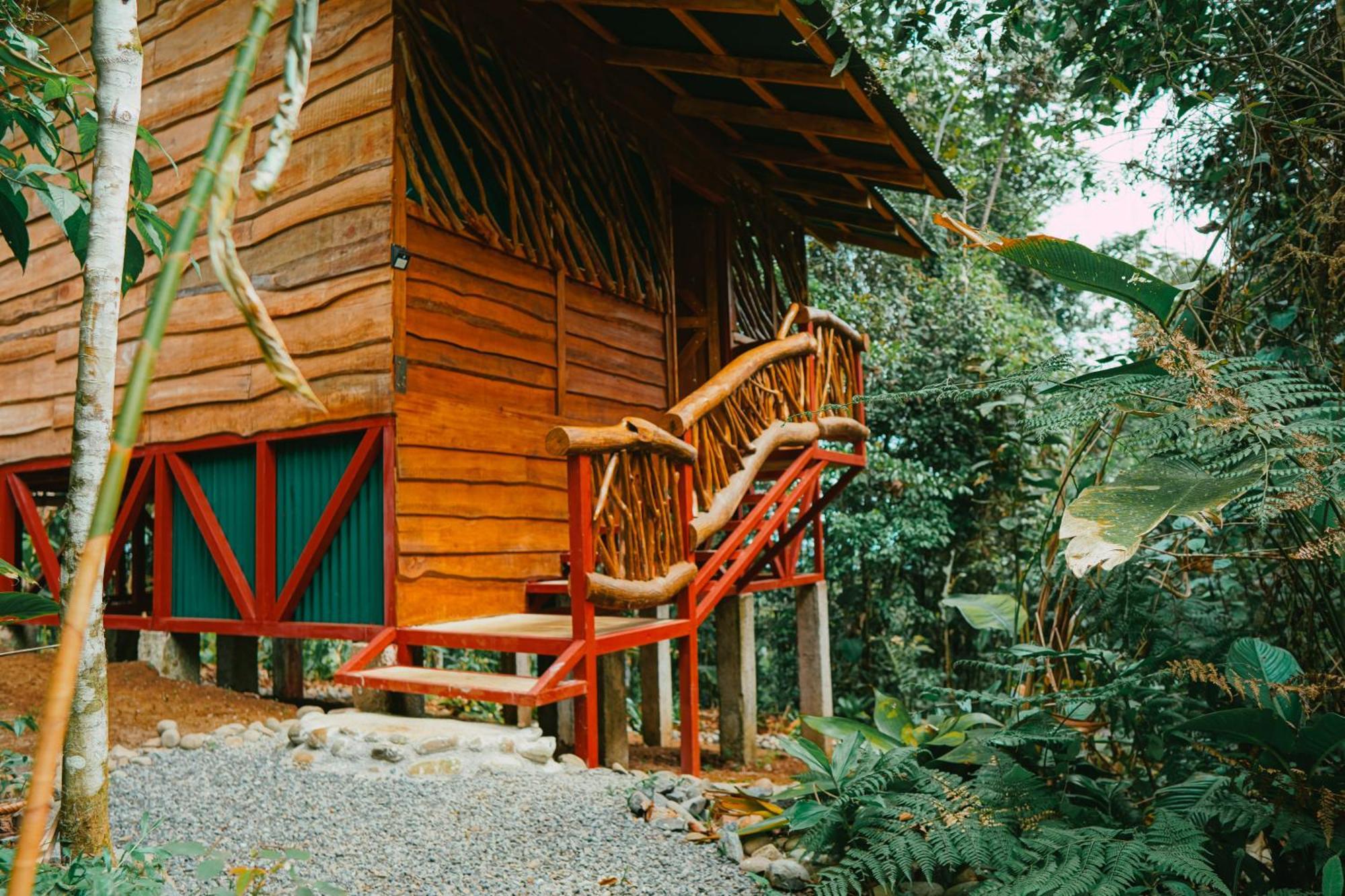 La Tigra Rainforest Lodge La Fortuna Exteriör bild