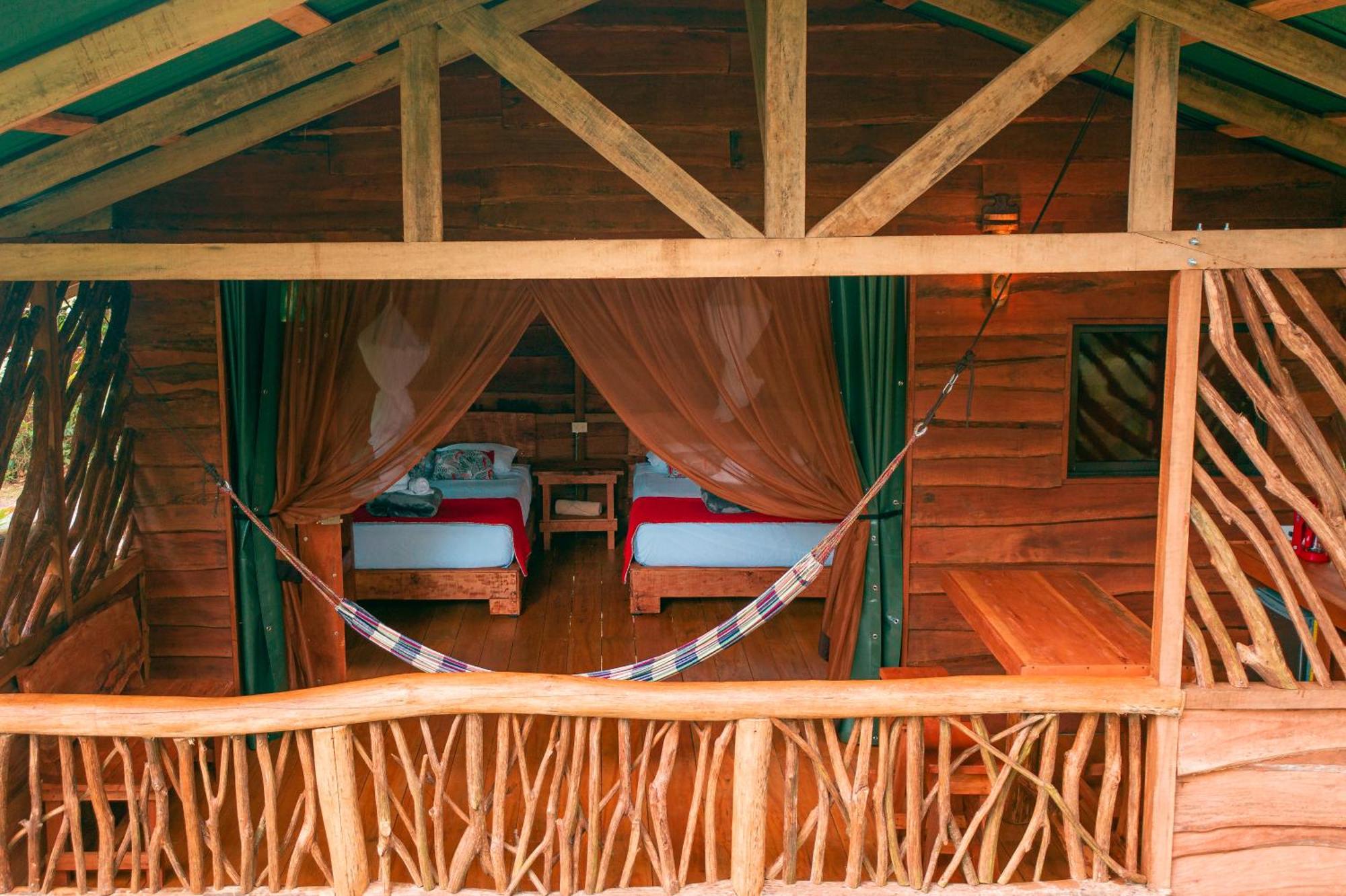 La Tigra Rainforest Lodge La Fortuna Exteriör bild