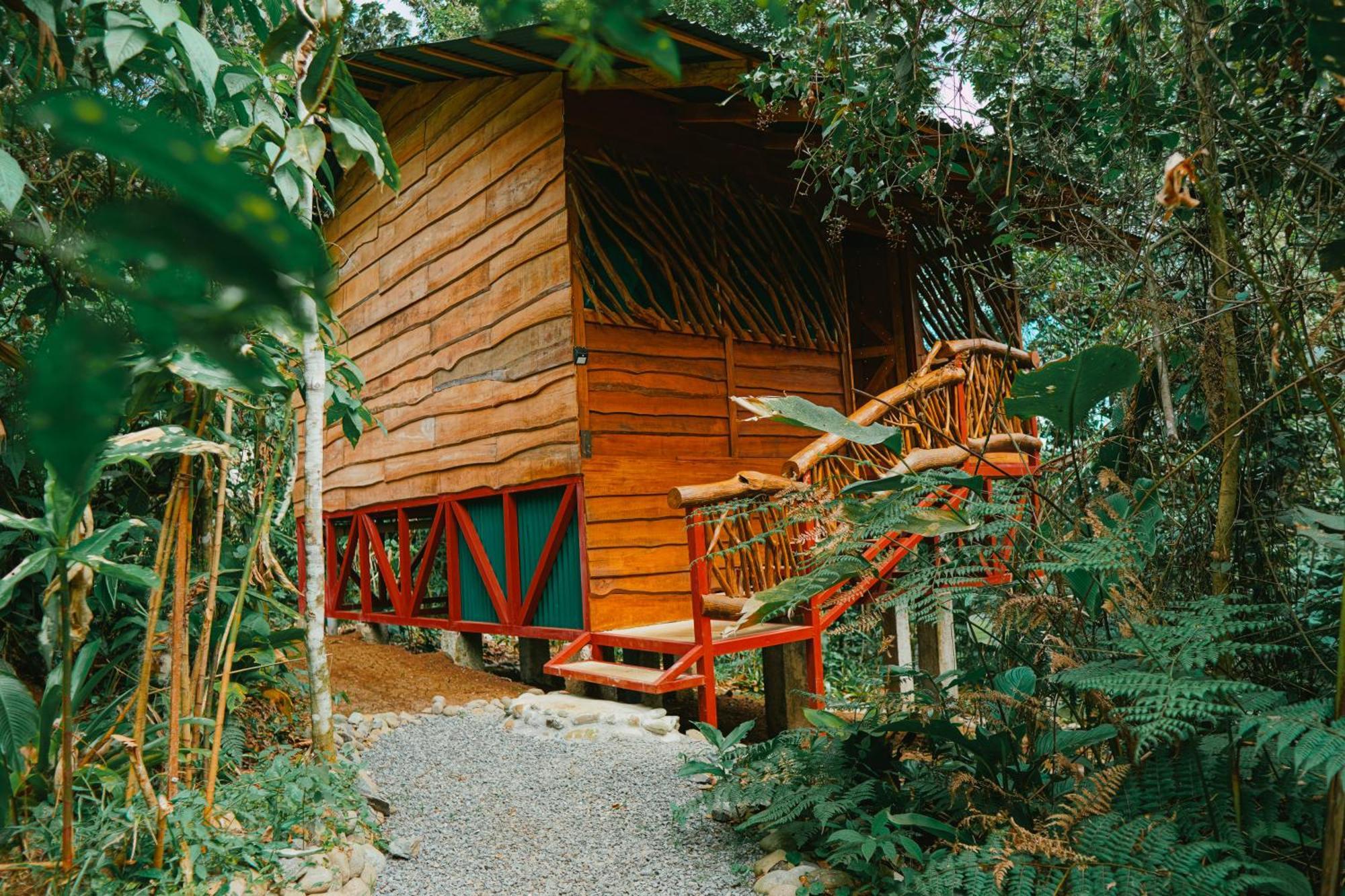 La Tigra Rainforest Lodge La Fortuna Exteriör bild